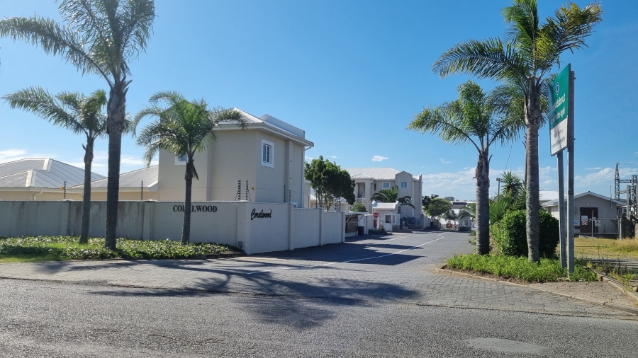 1 Bedroom Property for Sale in Beacon Bay Eastern Cape